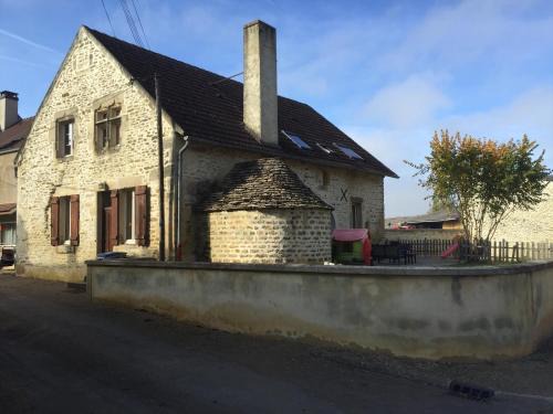 Bussieres (Yonne) House | La Maison du Pas Trop