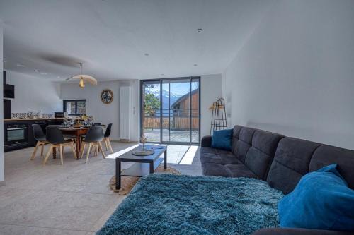 Saint-Nazaire-les-Eymes Apartment | La Maison du Pic Vert Skiing and comfort