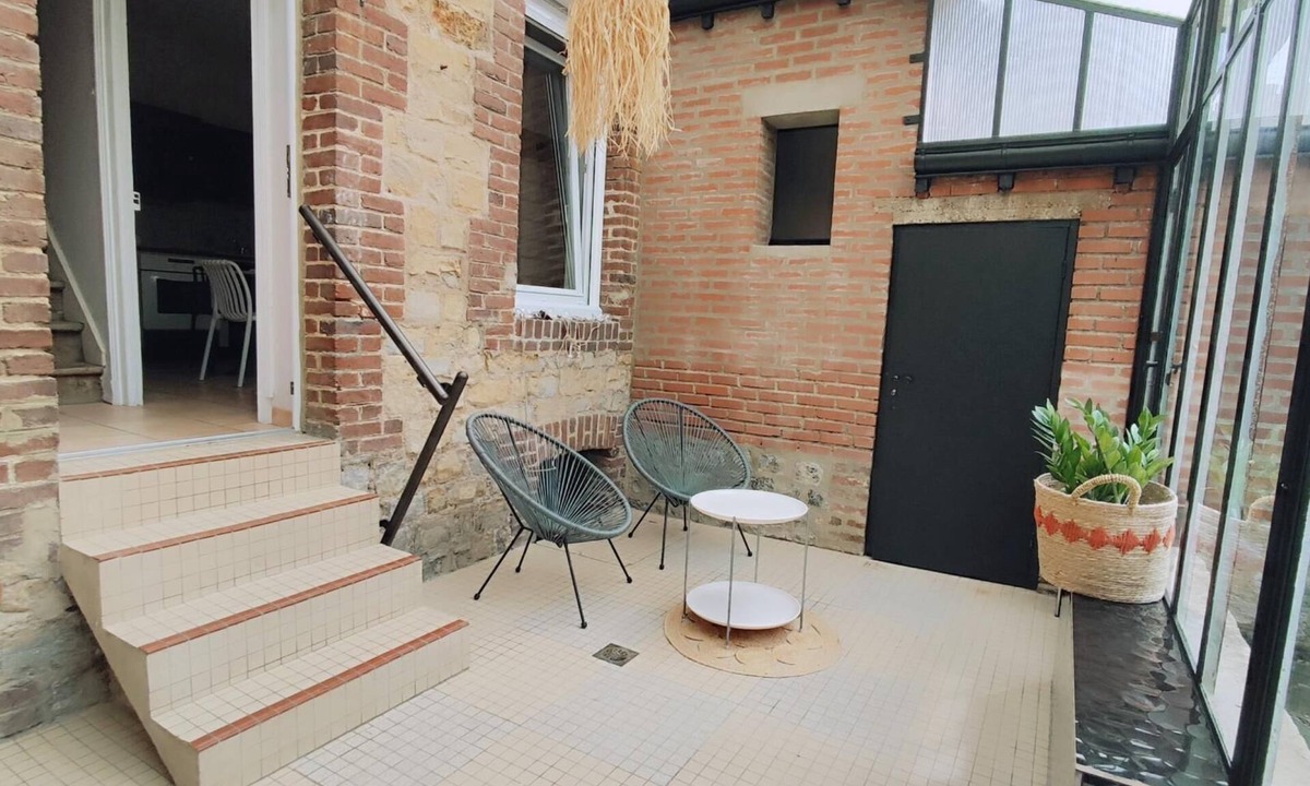 Charleville-Mezieres Apartment | LA MAISON DU VOYAGEUR TOQUÉ