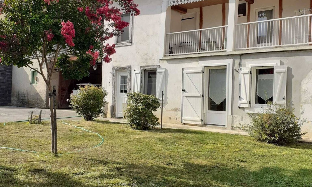 Encausse-les-Thermes House | La Maison aux Lilas