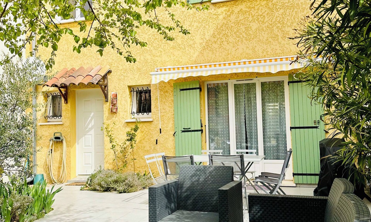 Les Salles-sur-Verdon House | La Maison Cosy