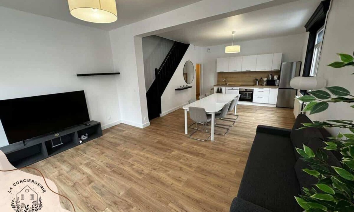 Lens House | La Maison Lensoise, wifi, proche Bollaert, 8 pers