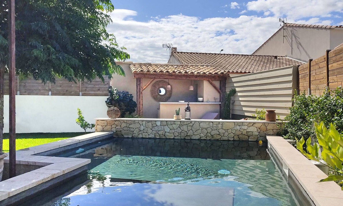 Montagnac House | La Maison Lumen