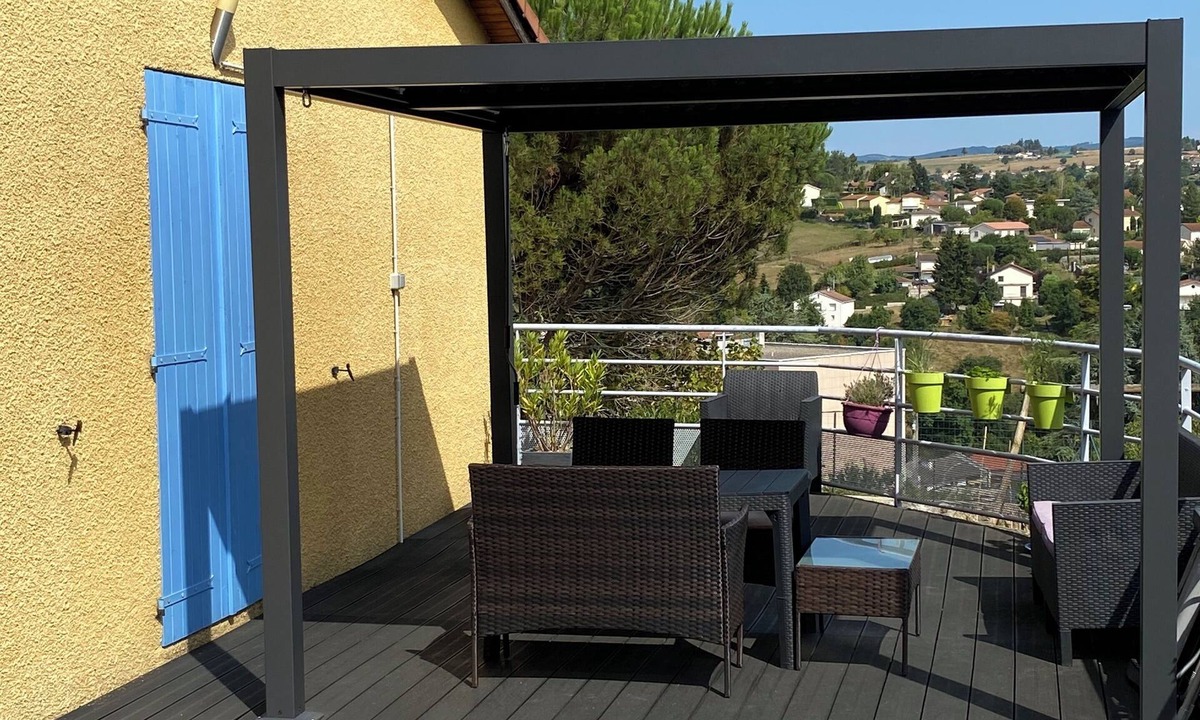 Unieux House | La Maison Provençale