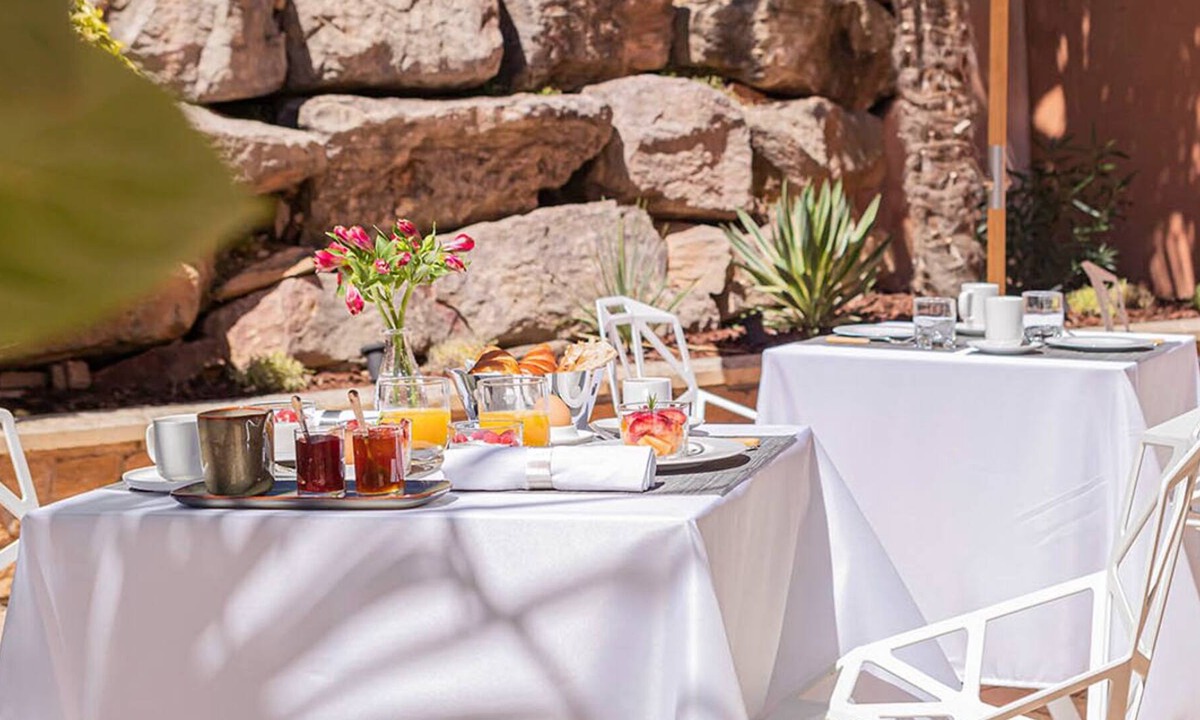 Vergisson Bed & Breakfast | La maison py