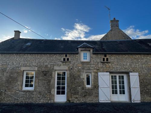 Tour-en-Bessin House | La maison Sainte Anne