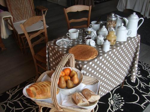 LʼAiguillon-sur-Mer Bed & Breakfast | La Maison Salée