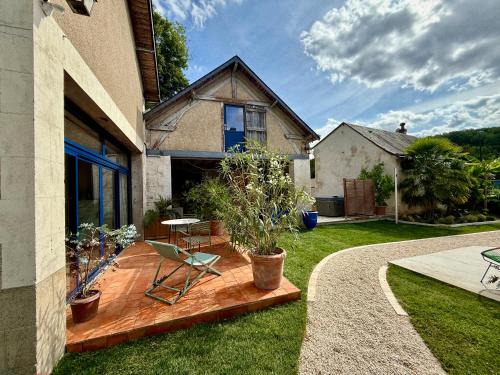 Poce-sur-Cisse House | la Maison sous les Arbres - Duplex, jardin et spa