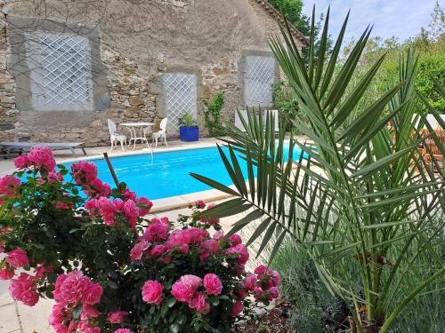 Sainte-Valiere House | La maison SPA, PISCINE et CLIMATISATION