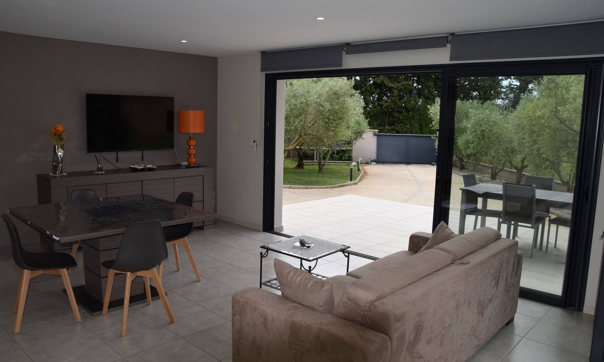 Montsegur-sur-Lauzon House | La Maisonnette, gite de garance