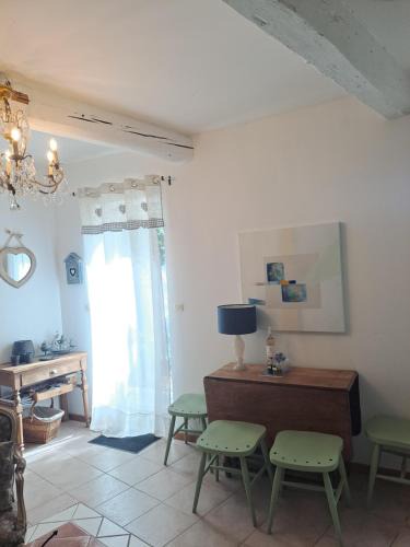 Sainte-Valiere House | La maisonnette avec SPA, PISCINE et CLIMATISATION