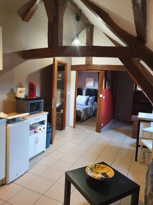 Vatan Apartment | La Mansarde: appartement tout confort à Vatan