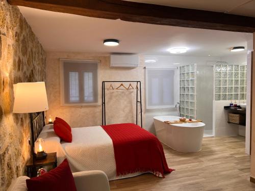 La Adrada House | La Mansión de La Adrada