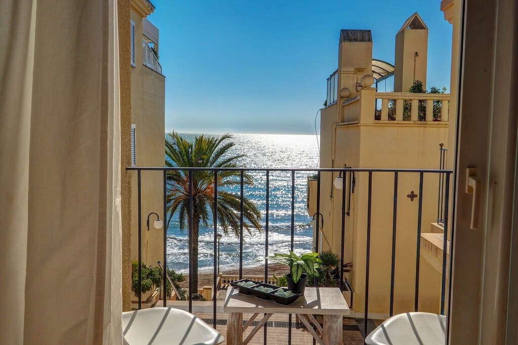 Sitges Apartment | La Marina Sea Front Apartment