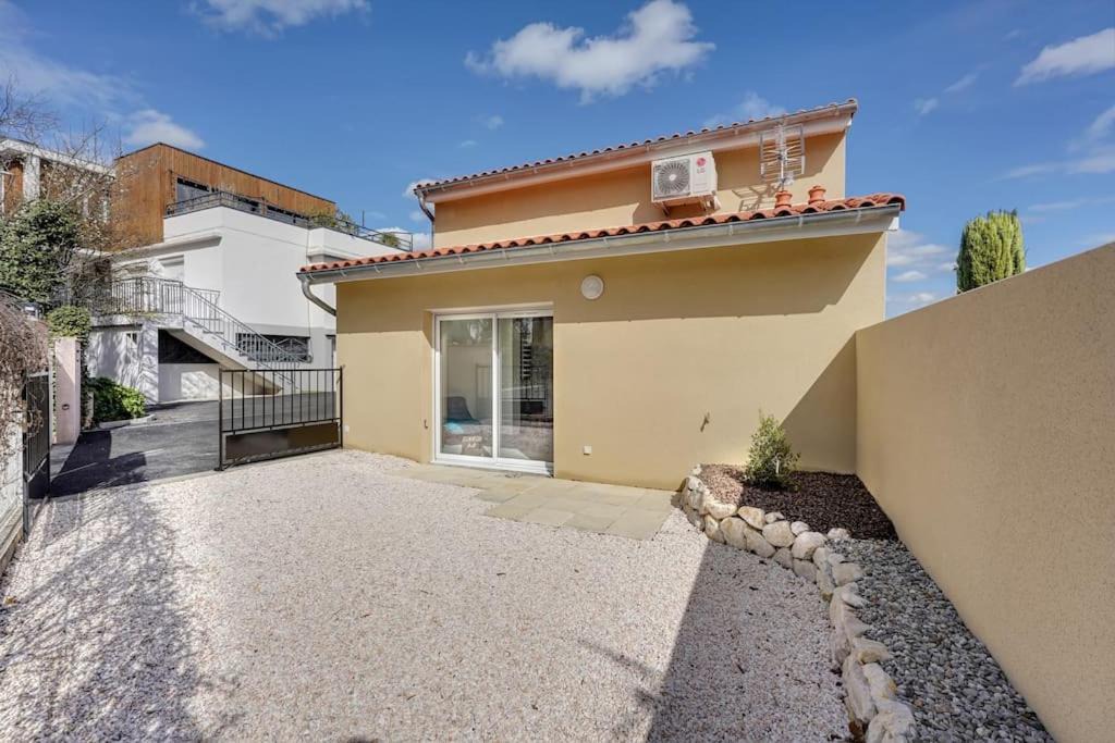 Quint-Fonsegrives Villa | LA MEDITERRANEENNE