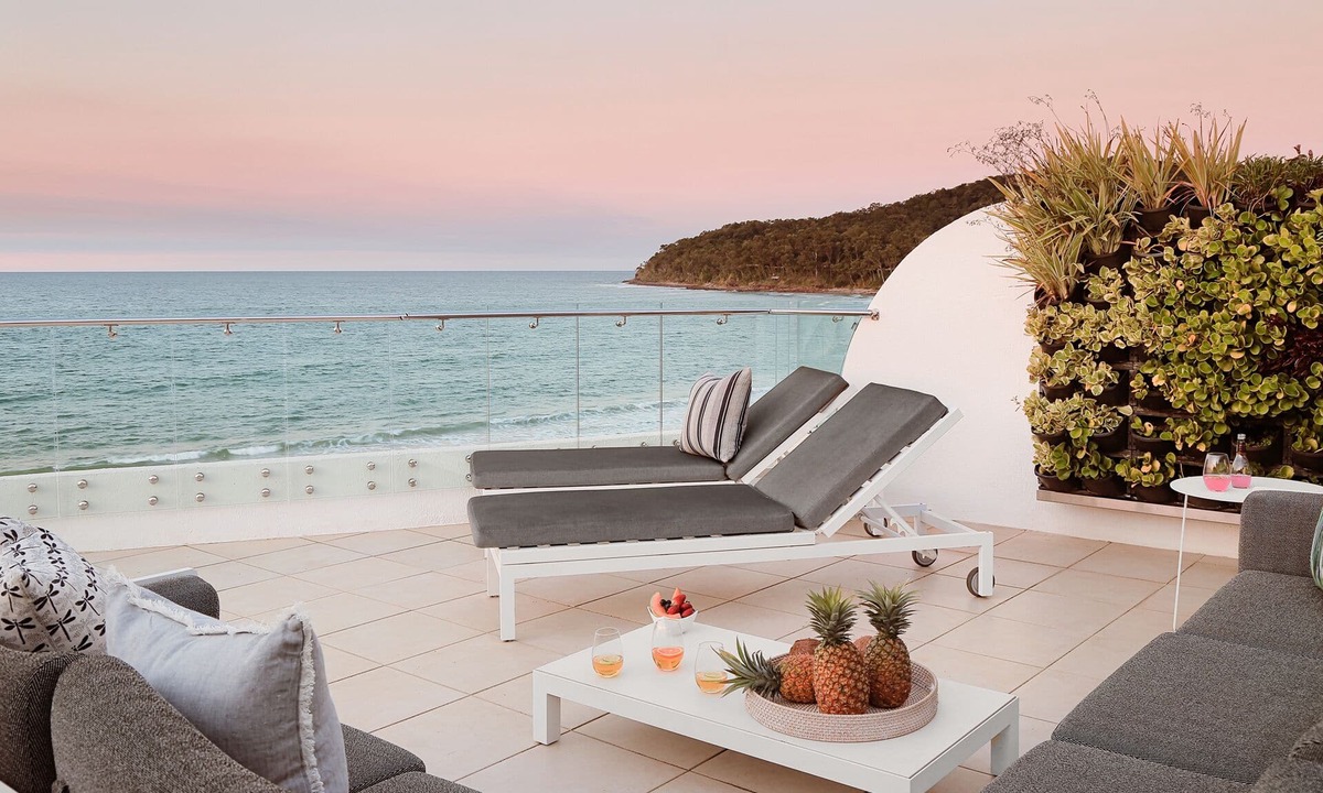 Noosa Heads Apartment | La Mer Penthouse by Salty Stays