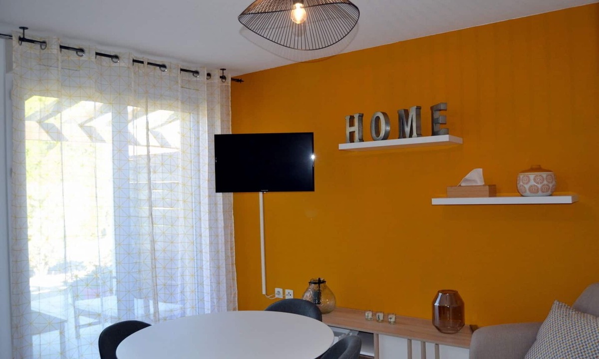 Cantepau Apartment | "La merveille de VERMEIL", , large bright studio, 2 km from ALBI center