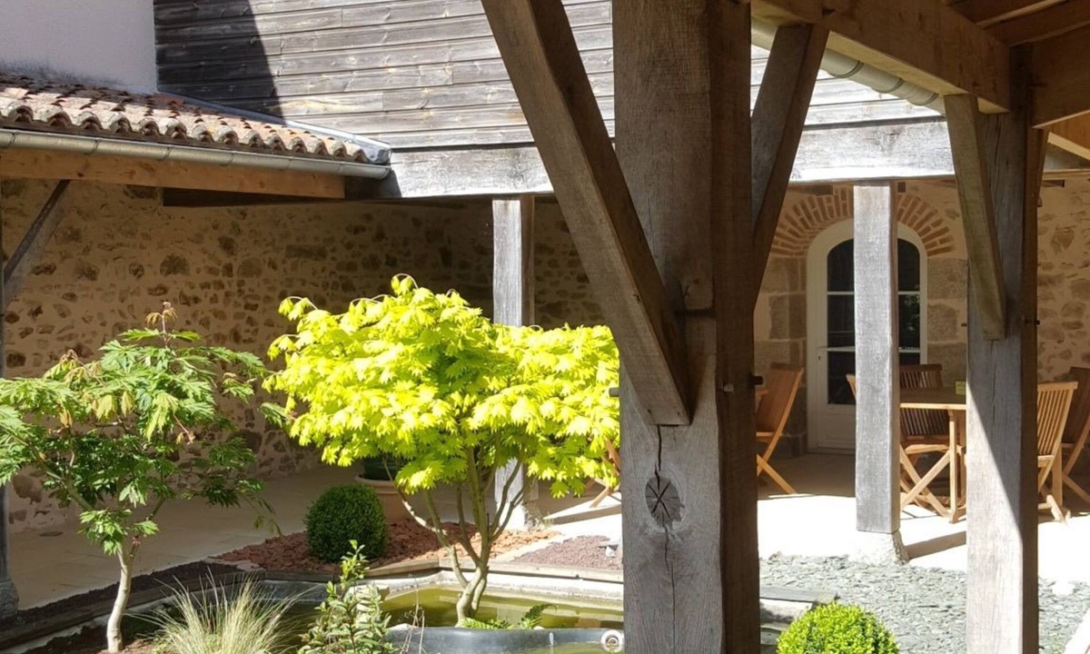 Les Aubiers House | La Minaudière