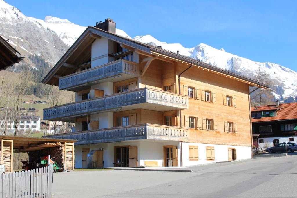 Chateau-d'Oex Apartment | La Montagne