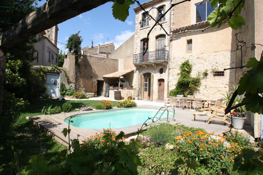 Thezan-des-Corbieres House | La Montagute