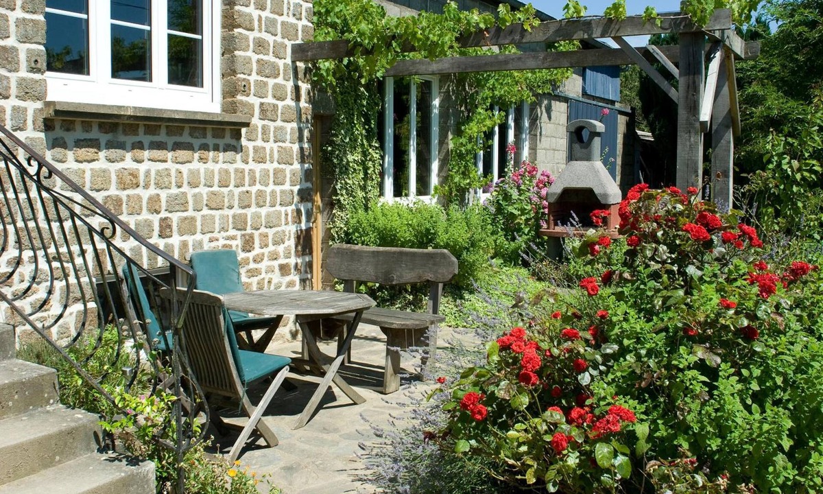 Buais-les-Monts House | La Neslière – Chambres d’hôtes Bio