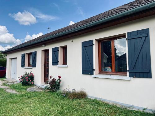 Ambrieres House | La P'tite Ambrièroise