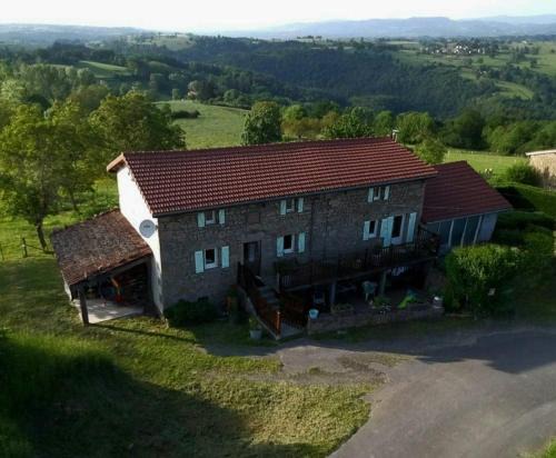 Domaize House | La P'tite Chaumiere