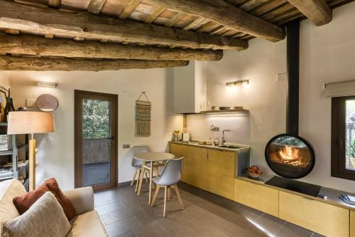 Sant Marti Vell House | La Pallissa - Can Bonet