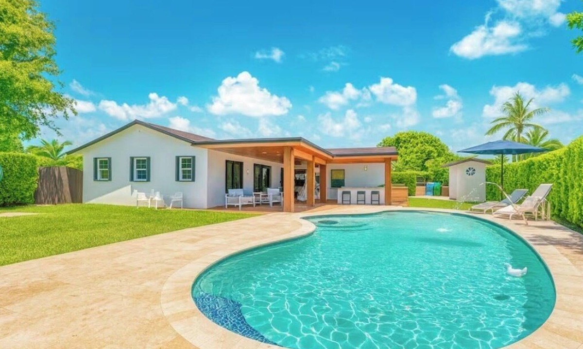 Palmetto Estates House | La paloma
