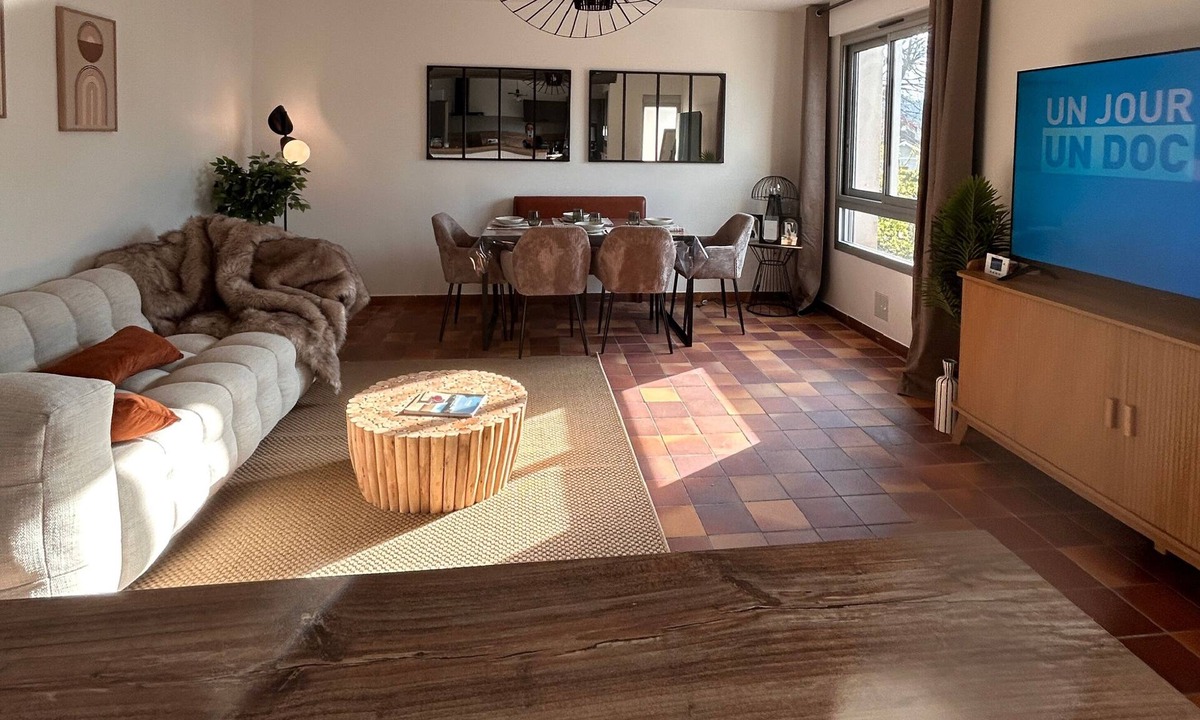 Pamiers Apartment | La parenthèse. 2 bedrooms. 75m2