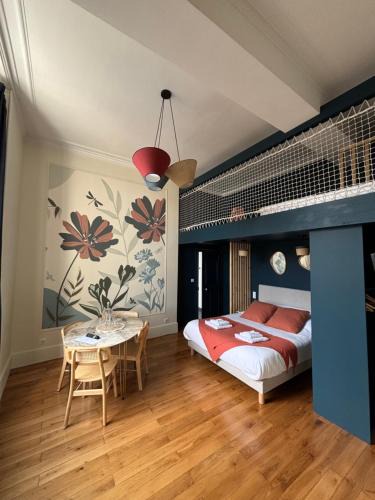 La Fleche Bed & Breakfast | La Parenthèse Fléchoise, Chambre Raphaël