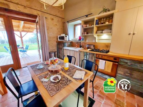 Ruille-Froid-Fonds House | La Pause Bucolique