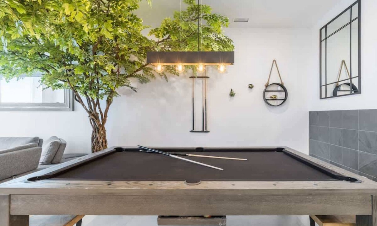 Plateau Mont Royal Apartment | La Perle – Elegance, Luxury Space & Comfort, 4 Br