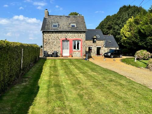 Heusse House | La Perruche Holiday Gite