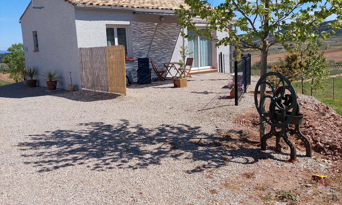 Montbrun-des-Corbieres Villa | La Petite Maison du Mourel