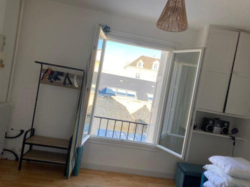 Saint-Regnobert-de-la-Cote-de-Nacre Apartment | La petite aubaine