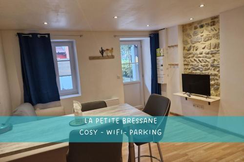 Champ de Foire Apartment | La Petite Bressane