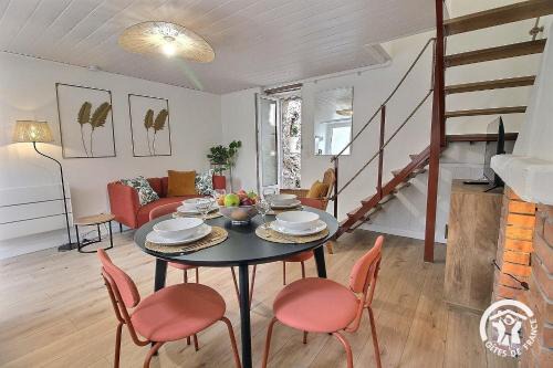 Pleumeur-Gautier House | La petite bretonne