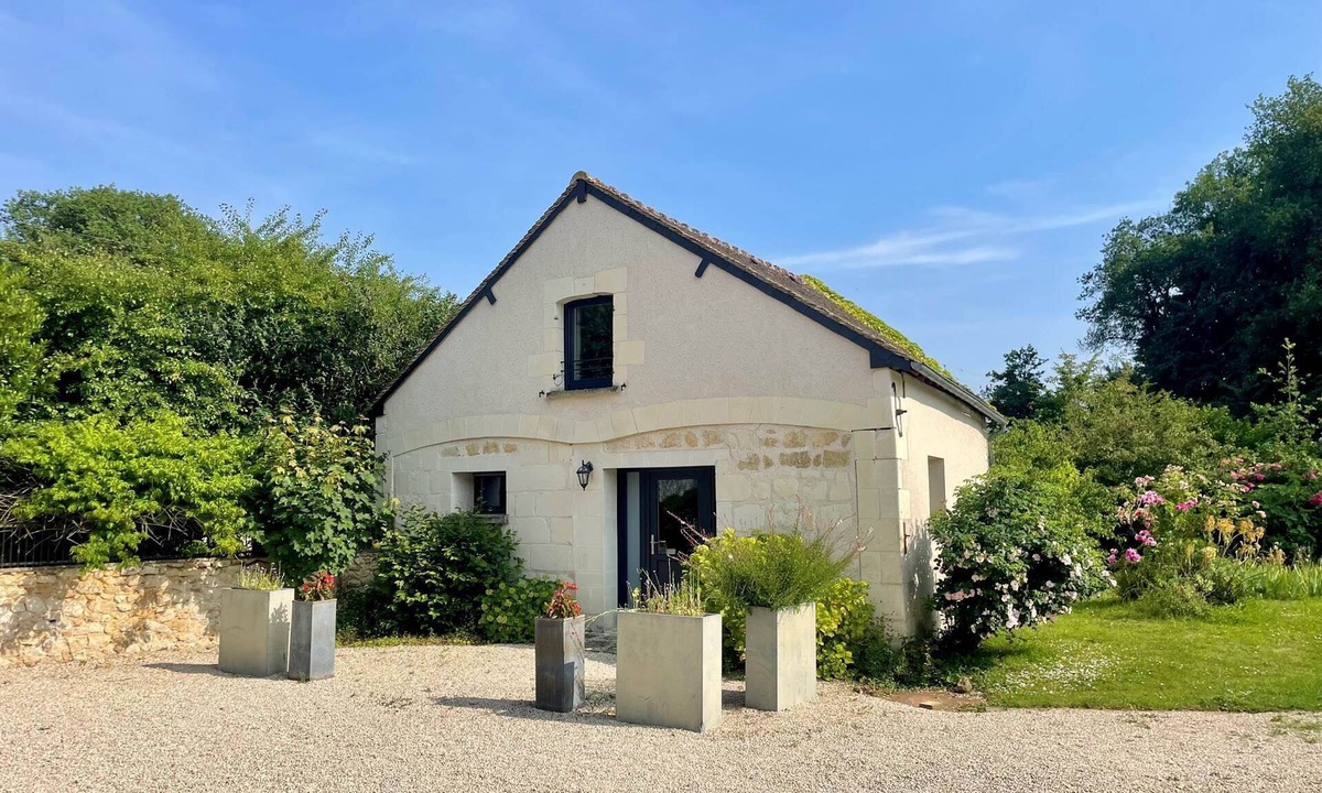 Neuil Apartment | La Petite Charbonnière Gîte for up to 4 people