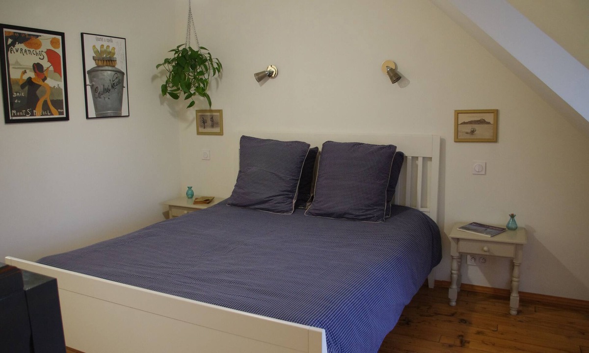 Vains House | La Petite Chouette