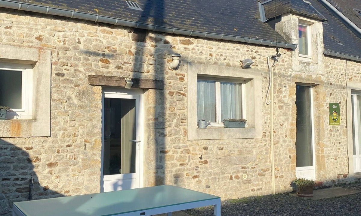 Russy Cottage | La petite de Houtteville