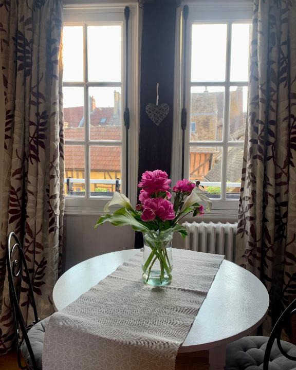 Vernon Apartment | La petite duchesse Vernon Giverny