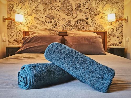 Chatellerault Apartment | La Petite Forge - Quai 75 & Quai 80