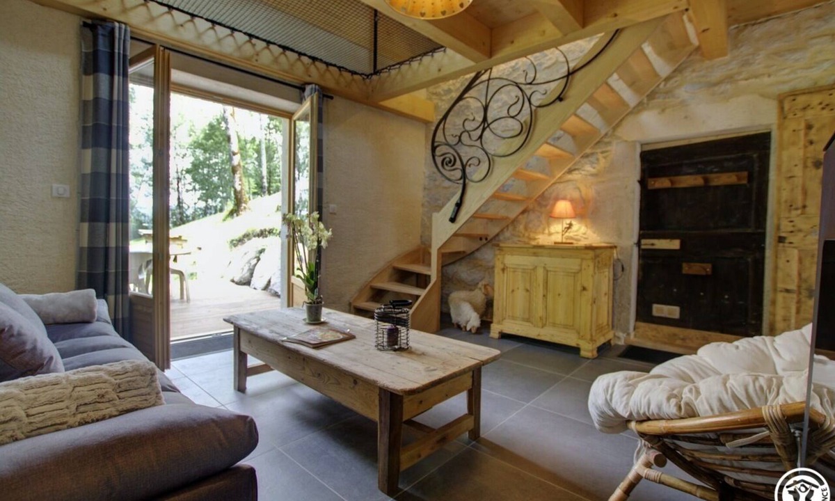 Saint-Germain-de-Joux House | La Petite Maison de Marnod