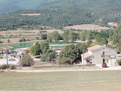 Serres House | La petite Ginette