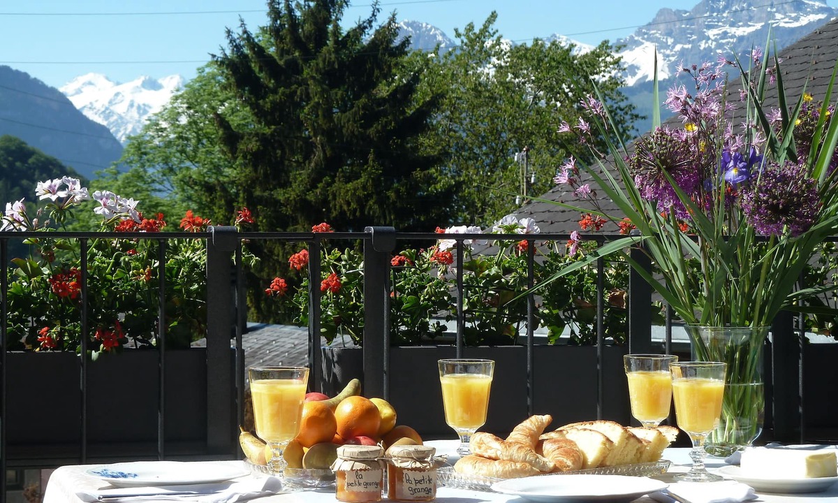 Villars-sur-Ollon Cottage | La Petite Grange