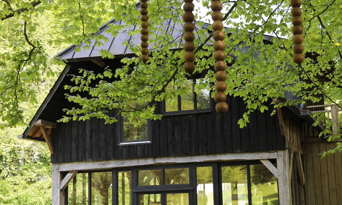 Terroir de Caux House | La petite Hortense cosy Normandy country house surrounded by greenery
