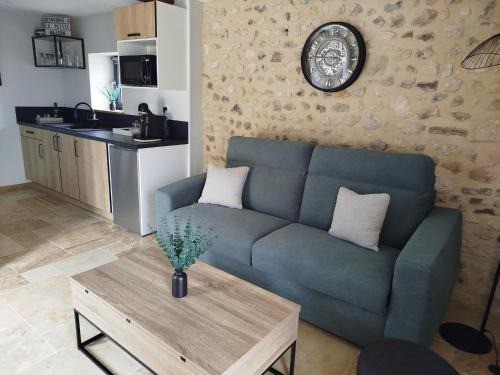 Tourouvre Apartment | La Petite Maison