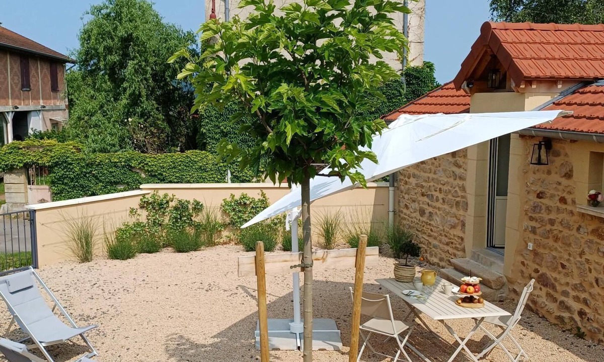 Buffieres House | La Petite Maison - BUFFIERES