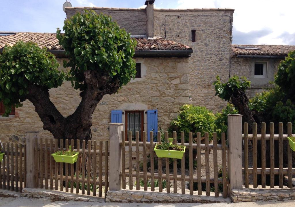 Gras House | La petite maison en pierres